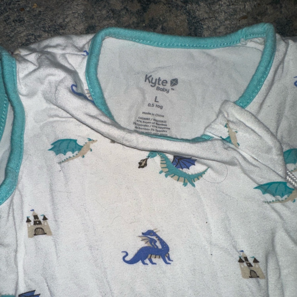 2 Kyte Baby Large sleep sacks